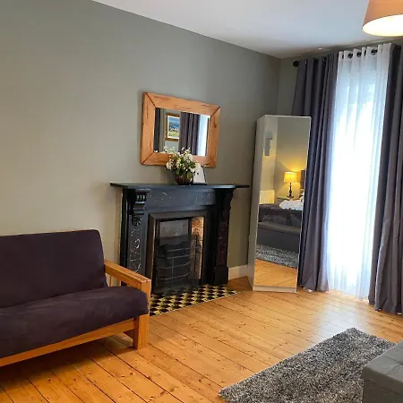 Апартаменты 6 New Street Selfcatering 1 Бэнтри